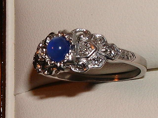 ANTIQUE SAPPHIRE DIAMOND, RING 10k GOLD  