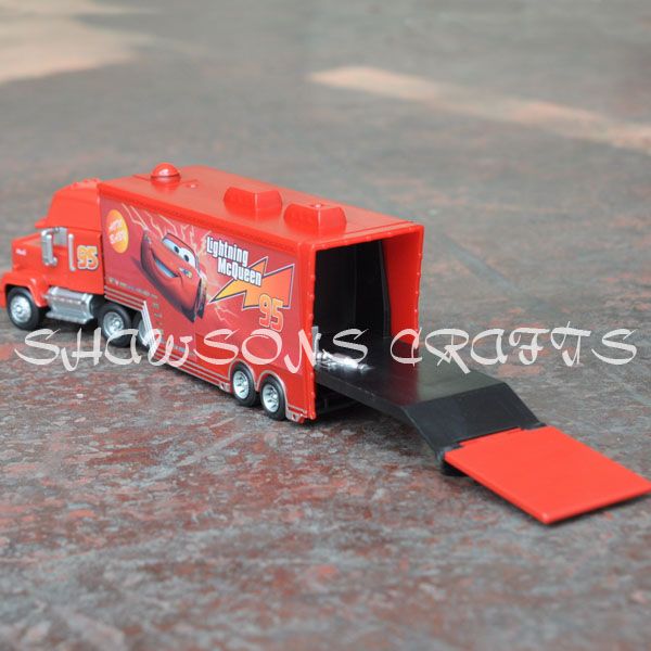 DISNEY PIXAR CARS 8.6 DIECAST MACK SUPER LINER TRUCK FIGURE  