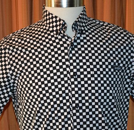 VOLCOM STONE SHORT SLEEVE BLACK WHITE CHECKERED BUTTON DOWN SHIRT MENS 