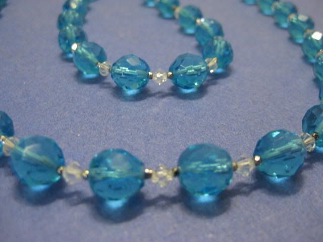 vtg Clear Aqua Blue Crystal Glassl Beaded Necklace  