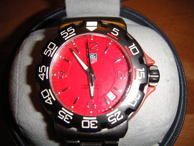   HEUER FORMULA 1 RED DIAL SWISS QUARTZ WATCH   WAC 1113 0 JP8385  