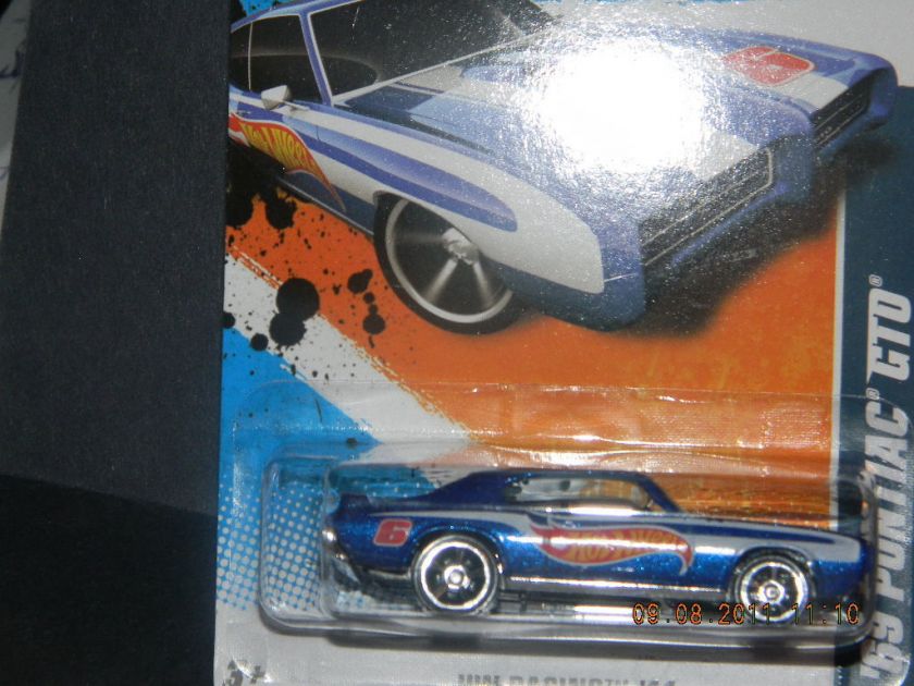 HOT WHEELS 2011 HW RACING #3/10 69 PONTIAC GTO HOTWHEELS BLUE  