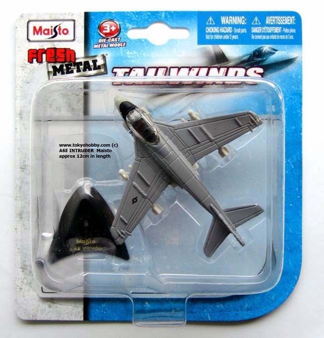 AE6 INTRUDER Maisto Tailwinds military aircraft, approx 12 cm  