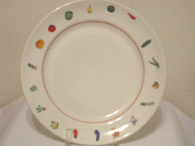 Crate & Barrel Dinner Plate Vegetables Italy Rimmed   