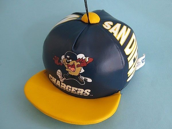 Taz Tasmanian Devil San Diego Chargers Football Cap Hanger   Tazmanian