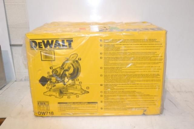 DeWalt Heavy Duty 12 Inch Double Bevel Sliding Miter Saw DW718  