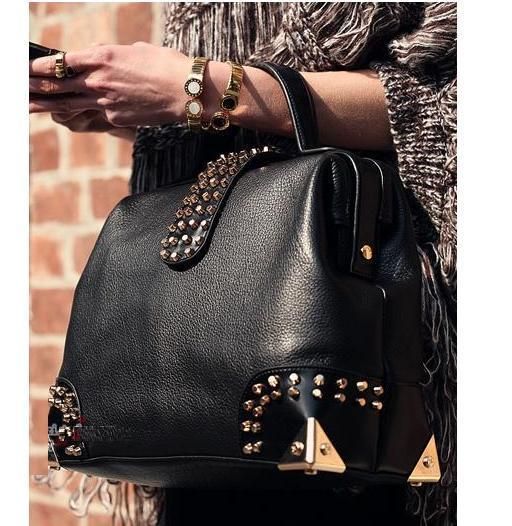 LEATHER / FAUX LEATHER DUFFEL STUDDED GOLD DOCTOR BAG 12 BLACK  