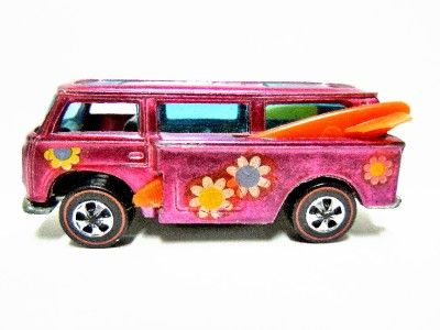   Hot Wheel Red Line VOLKSWAGEN BEACH BOMB Rose Paint & Mint  