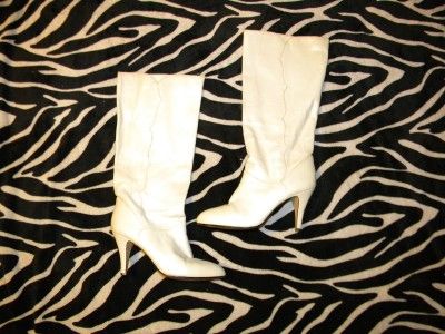 Vintage Nine West White leather Jocelyn knee boots size 9  