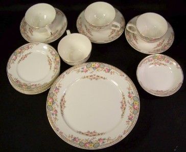 ALADDIN PATTERN TCCP CO. STAR MARK USA 17 PIECES  