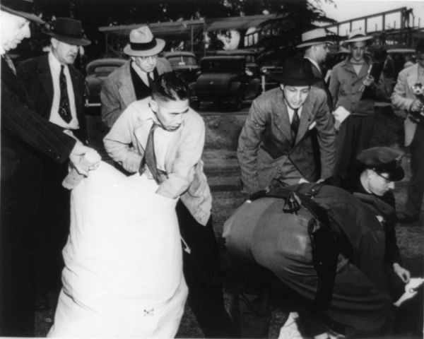 PHOTO Japanese Internment Camp Santa Anita, CA WWII  