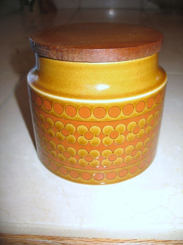 Vintage Hornsea Pottery Saffron Container   Tobacco??  