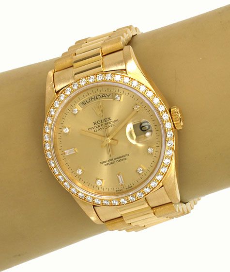 18K GOLD, ORIGINAL DIAMONDS BEZEL & DIAL, MENS ROLEX PRESIDENT 