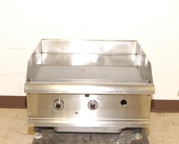 APW Wyott 24 Gas Thermostatic Griddle, 50,000 BTU  