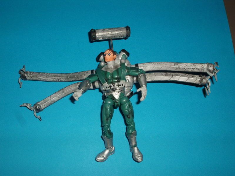 Marvel Spiderman 100%   Doc Ock Web Splasher  C9  