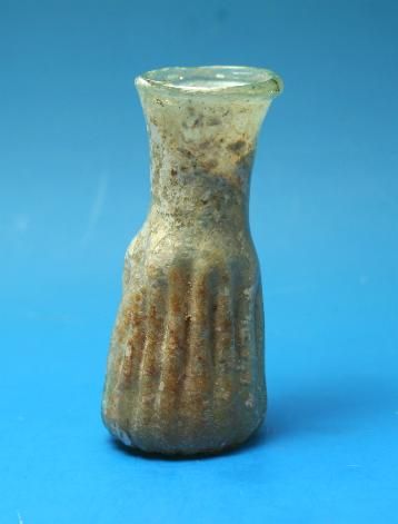 SUPERB ROMAN RIBBED GLASS BOTTLE (C45)  