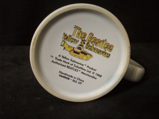 THE BEATLES YELLOW SUBMARINE MUG MIB #A4168  