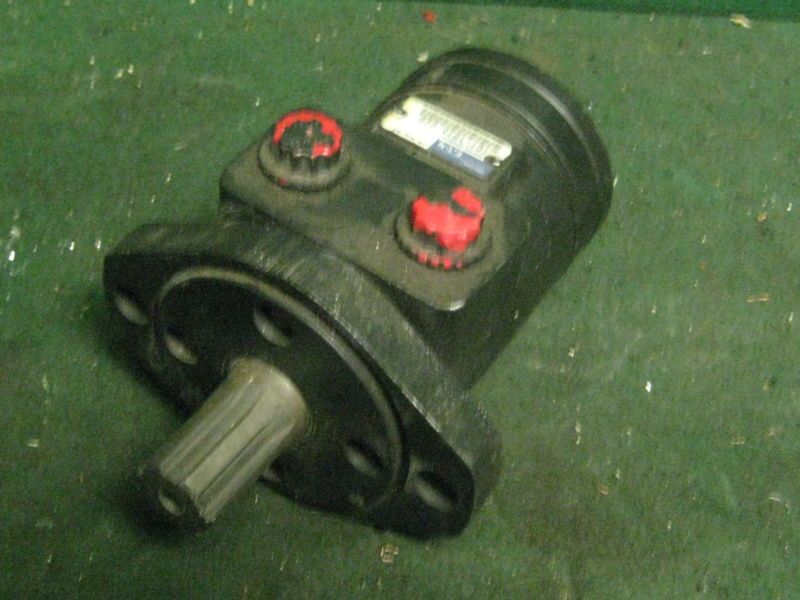 Char Lynn Motor Part# 101 1075 009 Used  