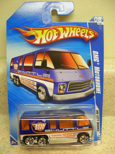 Hot Wheels 2010 GMC Motorhome  BF GOODRICH  