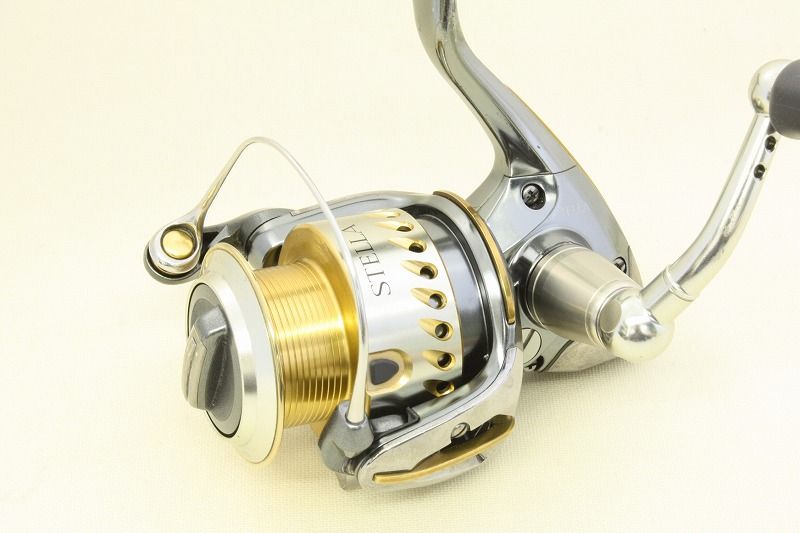 Shimano STELLA 2500 Spinning Reel  