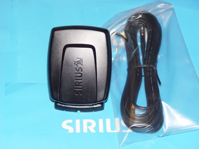 SIRIUS / XM SATELLITE RADIO INDOOR OUTDOOR HOME ANTENNA  