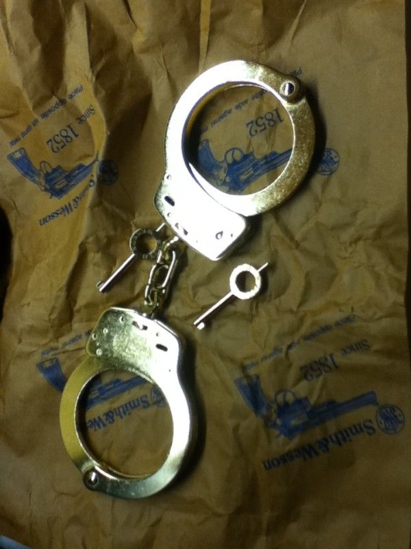 24K Gold Smith & Wesson Handcuffs NIB  