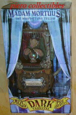 Dark Carnival   Madam Mortuus Misfortune Teller   Mezco  